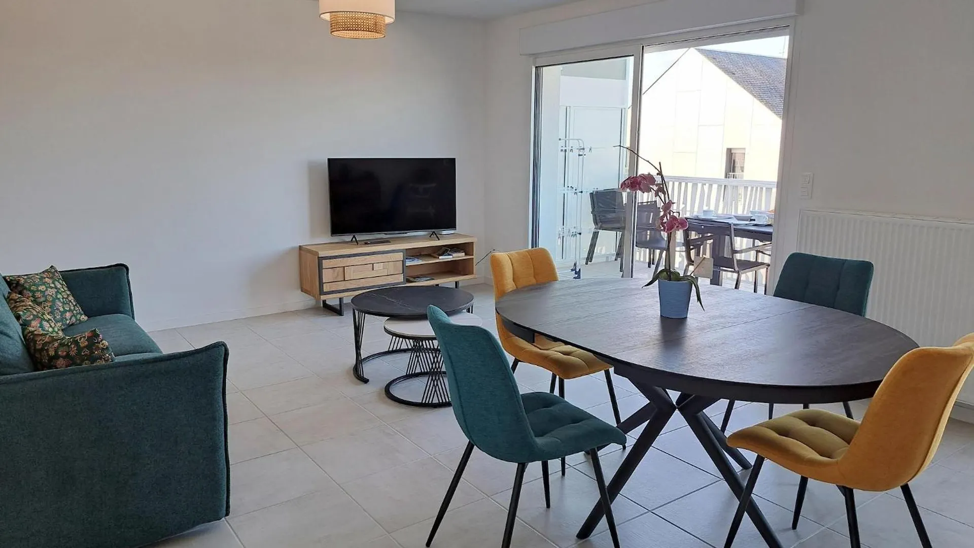 Aapartment, Sea View In The Distance And E-Bike Plouarzel 0*,  Γαλλία