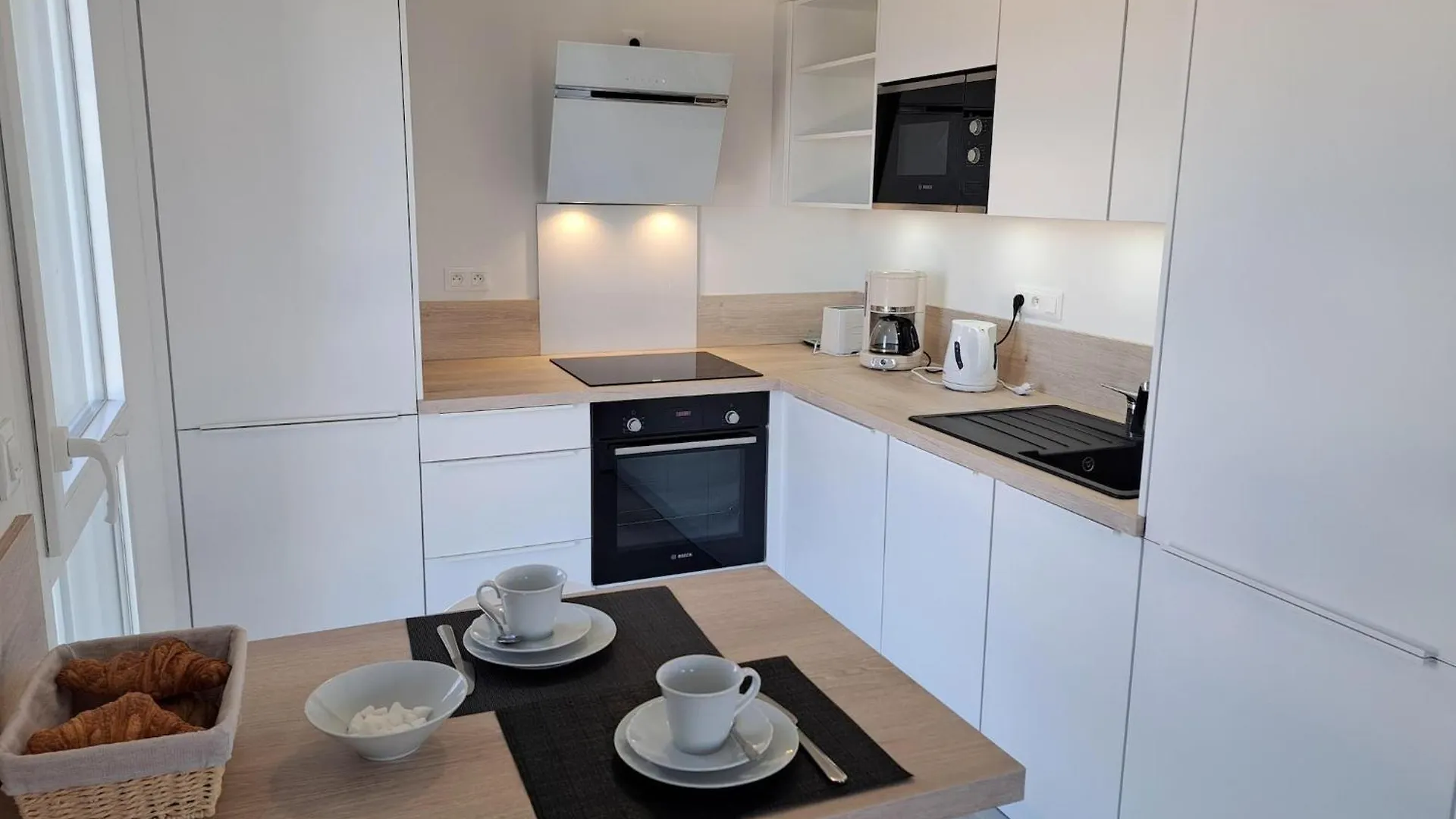 Aapartment, Sea View In The Distance And E-Bike Plouarzel Γαλλία